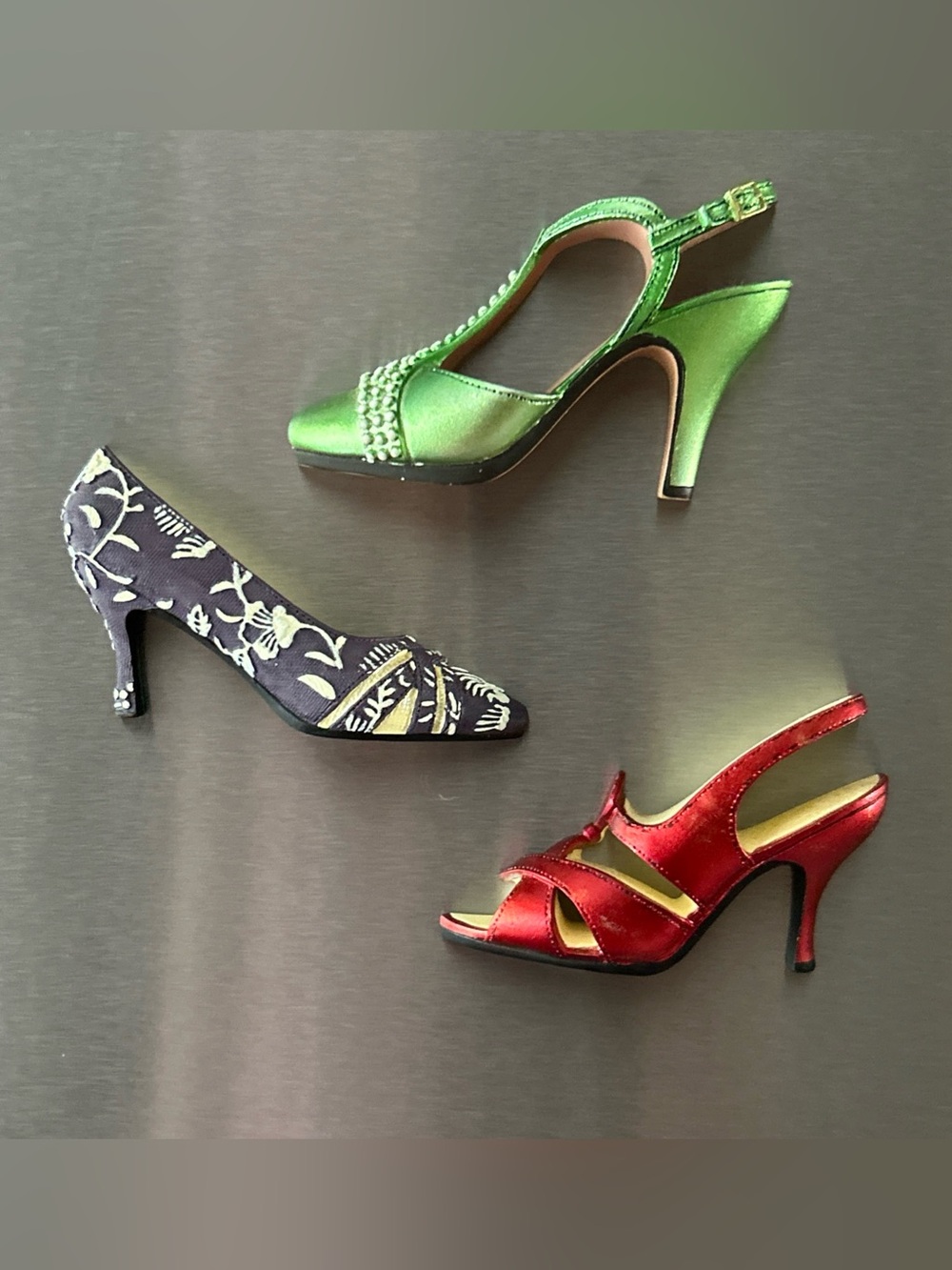 Designer Shoe Magnets MMA Metropolitan Museum Of Art Set of 3 High Heel Vintage